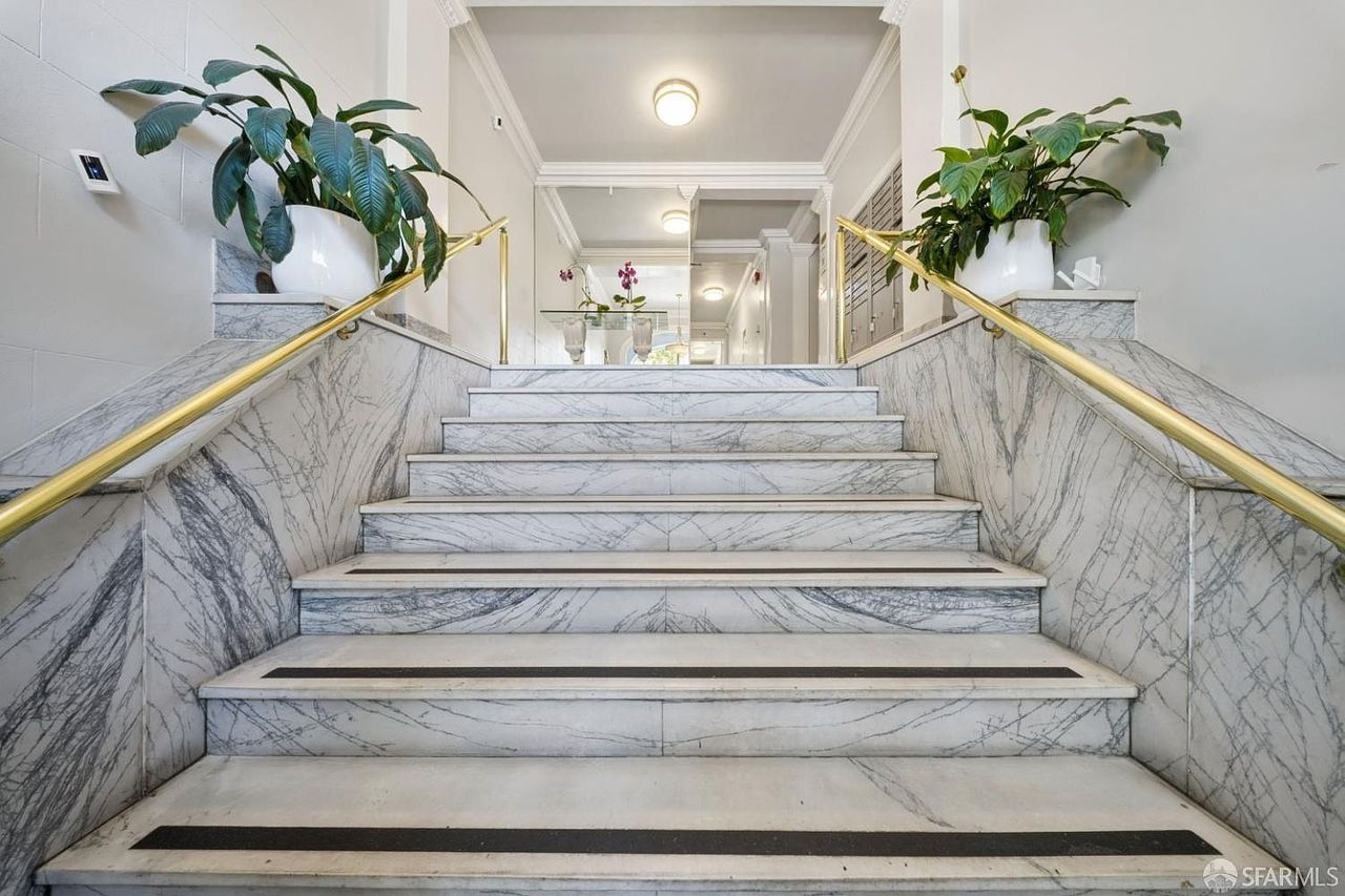2415 Van Ness Ave #601, San Francisco, CA 94109, photo 4