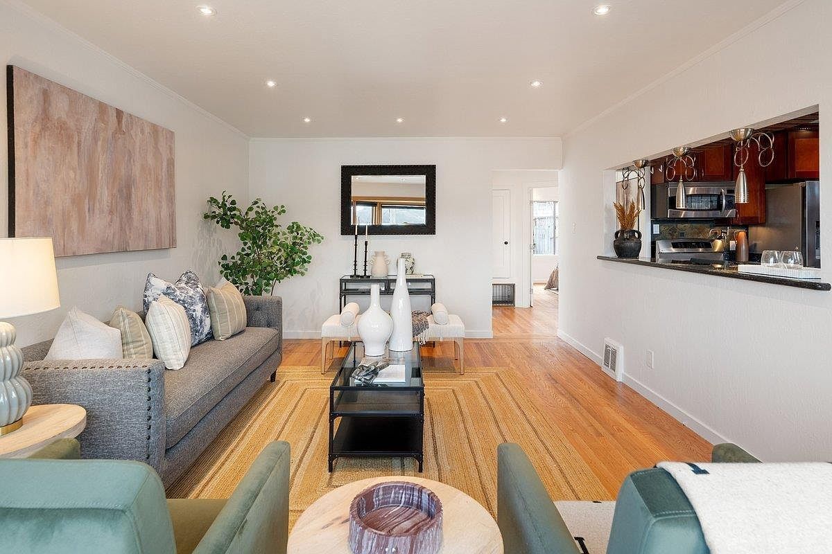 21 Vienna St, San Francisco, CA 94112, photo 4