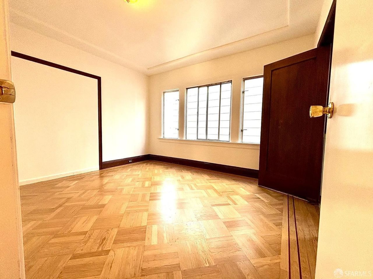 136 Rae Ave, San Francisco, CA 94112, photo 4