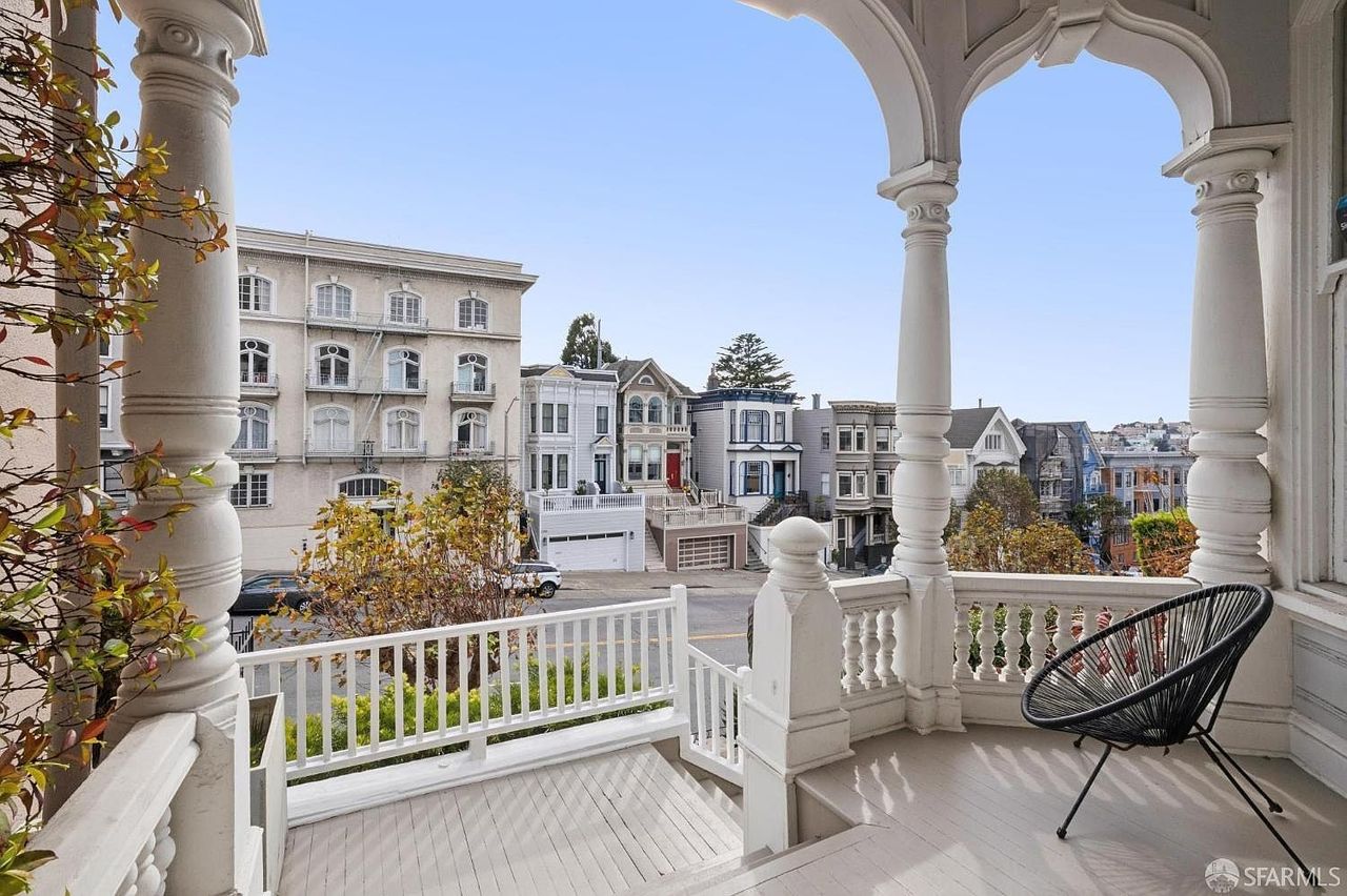 2226 California St #301, San Francisco, CA 94115