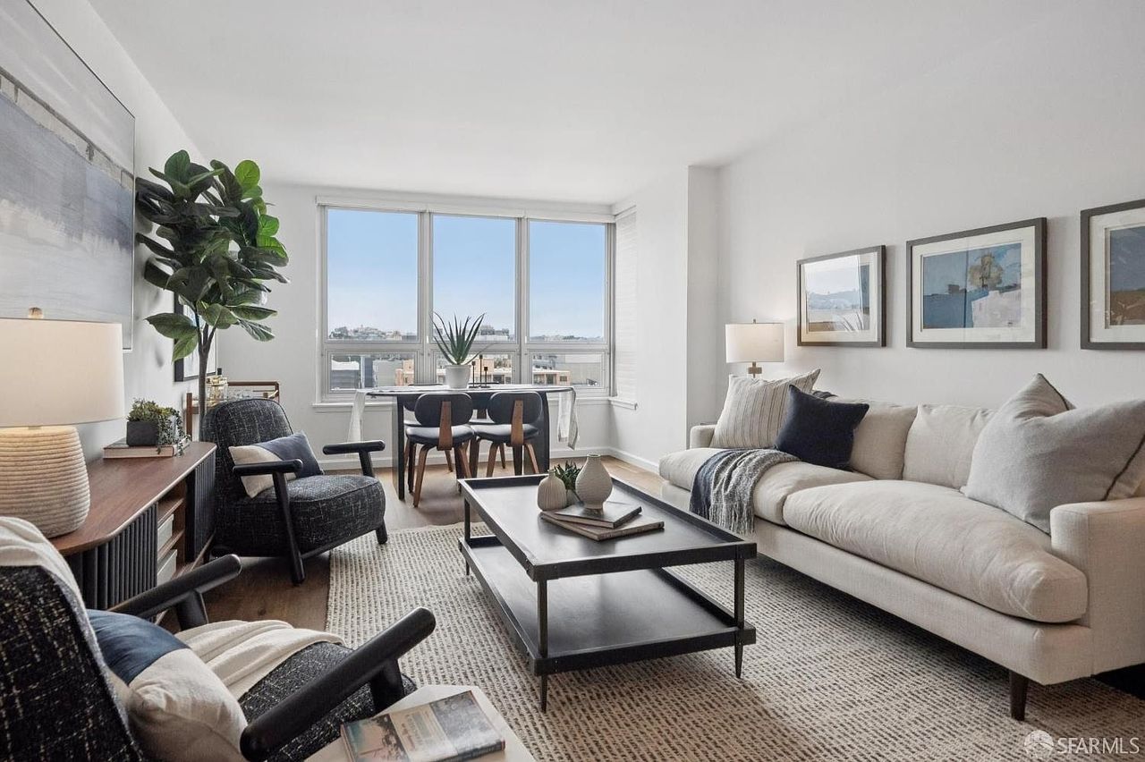 750 Van Ness Ave #Penthouse 4, San Francisco, CA 94115
